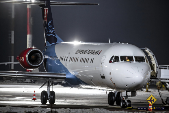 Fokker 100 (F-28-0100)